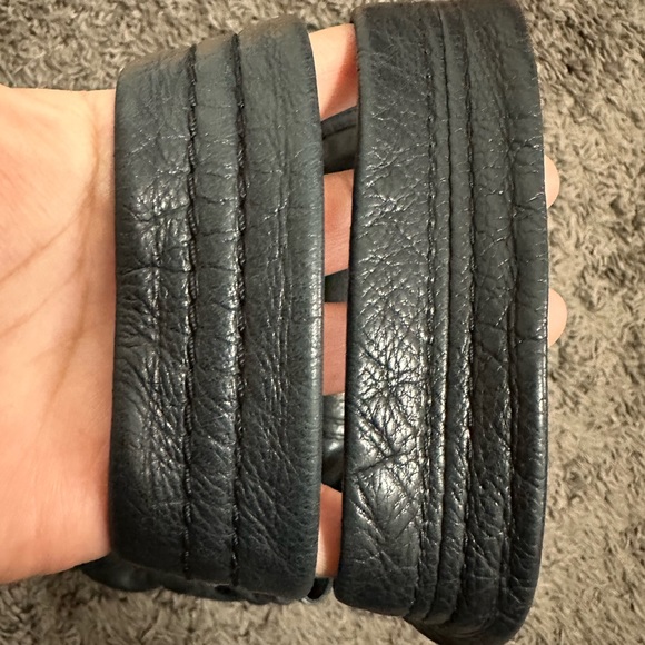 Marc by Marc Jacobs vintage black handbag - Picture 4 of 9